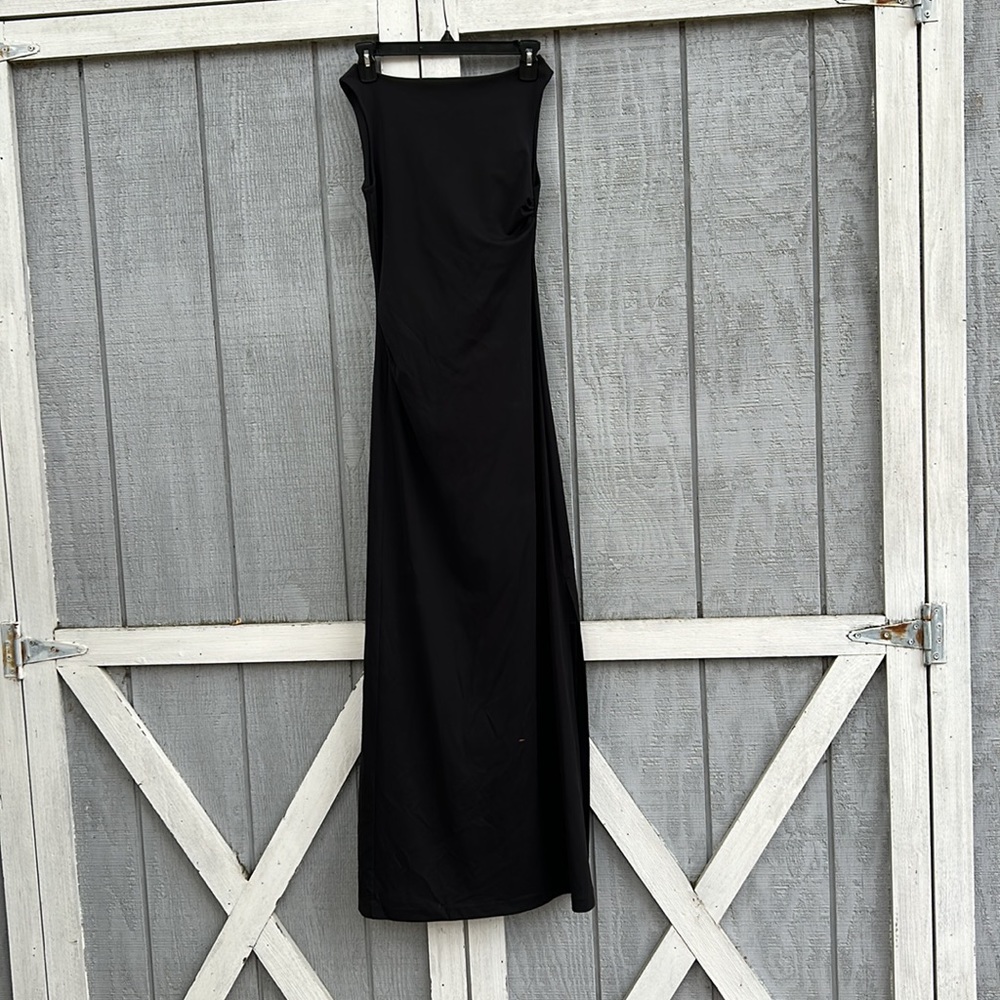 Elegant Express slitted evening gown. Size Medium